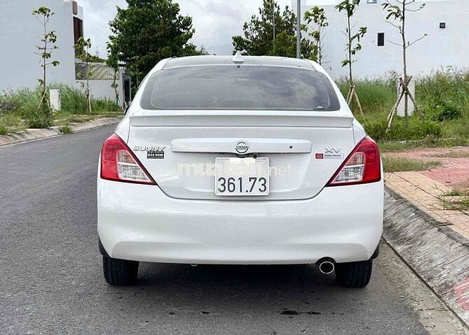 Nissan Sunny 2017 Trắng 99000 km