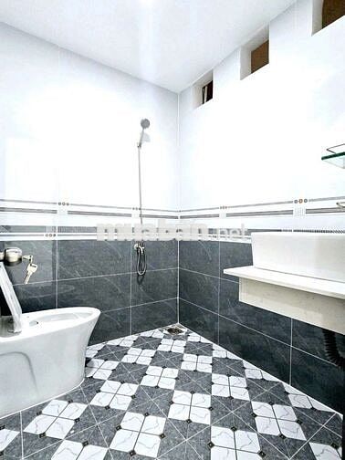 CHO THUÊ NHÀ NGUYÊN CĂN 2PN+2WC GẦN NGÃ TƯ GA , THẠNH LỘC ,Q12
