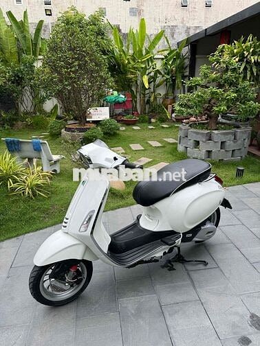 Vespa Sprint 125Abs 2018 trắng rin xe chuẩn lướt