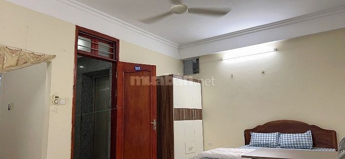 Chính chủ tôi có 1P tầng 5 40m2 khép kín cho thuê giá rẻ