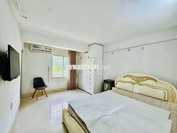 chung cư Miếu Nổi 18 Tầng - 2 Phòng ngủ - 54m2 - Tiện Đi Quận 1