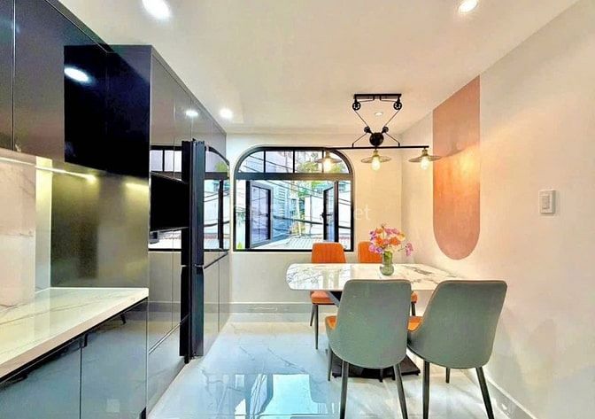 3 tỷ 190 - Cần thanh lý căn nhà Thích Quảng Đức - Phú Nhuận - SHR