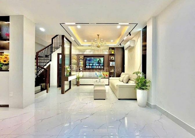 3 tỷ 190 - Cần thanh lý căn nhà Thích Quảng Đức - Phú Nhuận - SHR