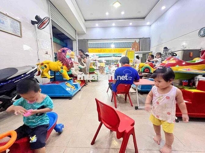 cho thuê kinh doanh mặt hàng sạch,  nhà vệ sinh riêng khôngl ngủ lại