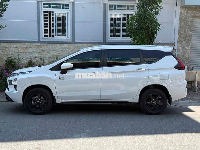 Mitsubishi Xpander 2025 AT Trắng