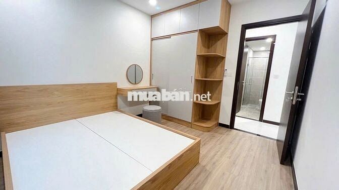 Cho thuê 2PN 2WC Full NT - có suất oto C Sky View Chỉ 9 TR, view đẹp