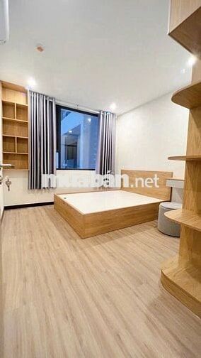 Cho thuê 2PN 2WC Full NT - có suất oto C Sky View Chỉ 9 TR, view đẹp