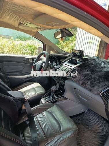 Ford EcoSport Đỏ 5 chỗ
