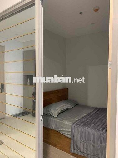 bán căn hộ The Sóng, căn 4.09, view xéo biển, hồ bơi, nội thất tốt