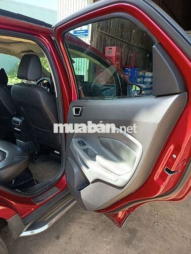 Ford EcoSport Đỏ 5 chỗ