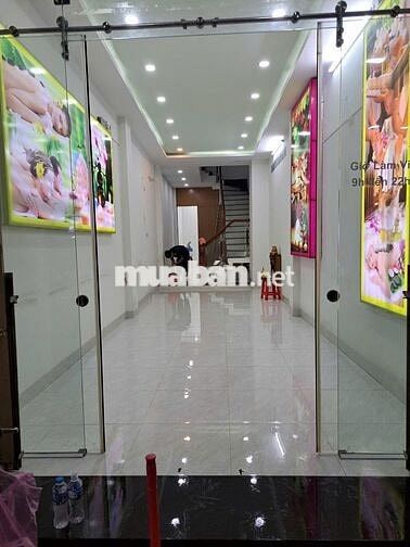 Nhà Nha trang -2t cho thuê 30tr  Nguyễn Thị Minh Khai cách biển 800m i