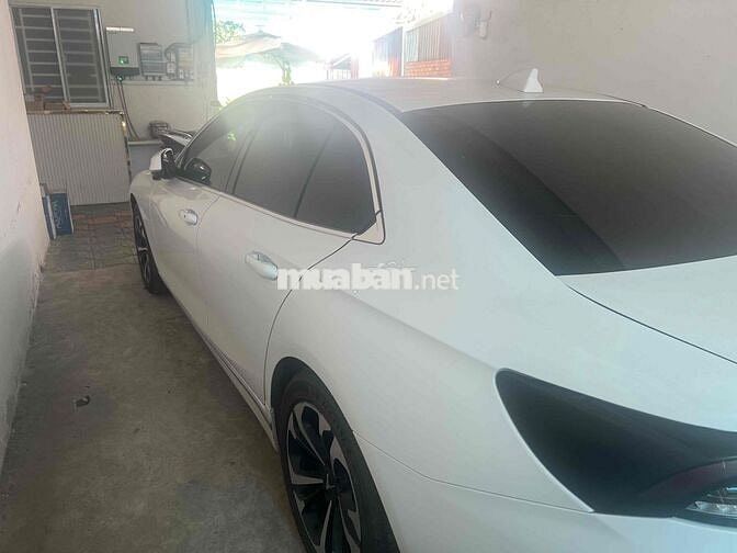 xe vinfast Lux A 2.0 bản Plus, ODO 16k