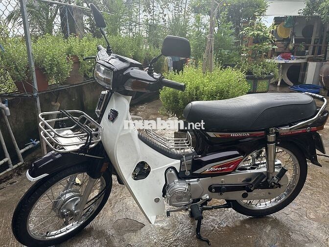 Honda Dream II Nâu trắng