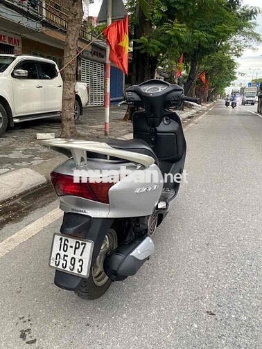 Honda Lead êm đẹp như hình