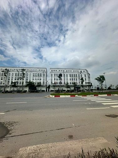 Chính chủ bán liền kề- Shophouse AVENUE Garden Đại lộ Tây Thăng Long 