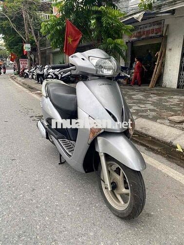Honda Lead êm đẹp như hình