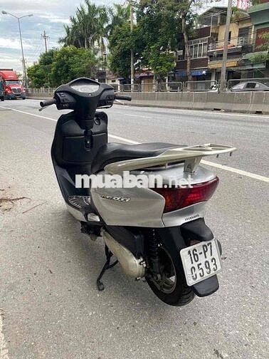 Honda Lead êm đẹp như hình