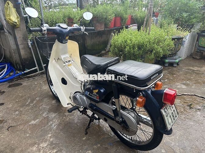 Honda Super Cub Xanh trắng