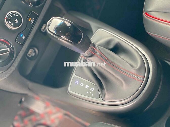Hyundai I10 2022 Trắng 40000 km