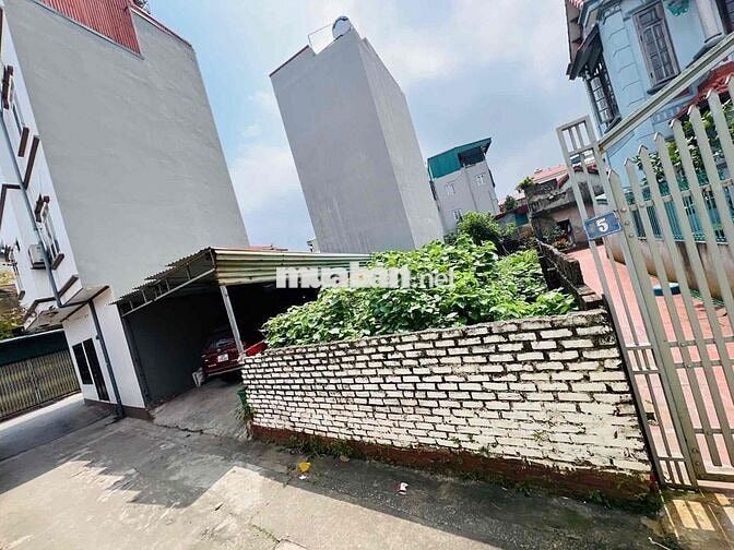 ĐẤT 118m2 , SÁT QL32 , ĐỐI DIỆN KDT ĐÔNG DƯƠNG , HOÀI ĐỨC , LÔ GÓC