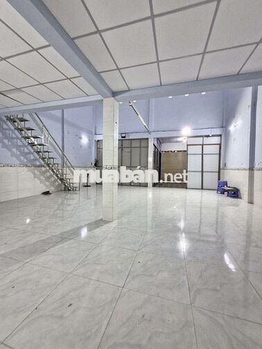 cho thuê nhà mới đẹp mặt đường hẻm 8m thông xe tải 