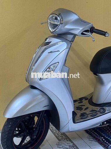 Grande Bạc trắng đèn lép phanh ABS khoa ga mới ken