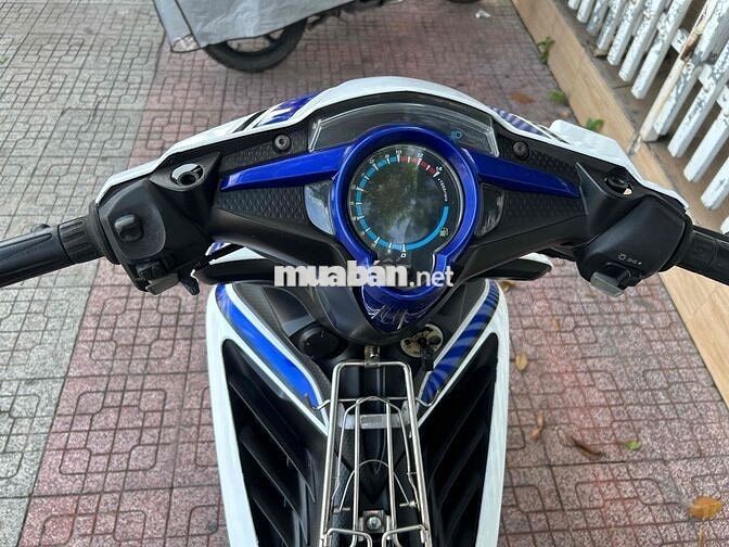 Yamaha Exciter 135 GP máy móc ok áo quần sạch sẽ