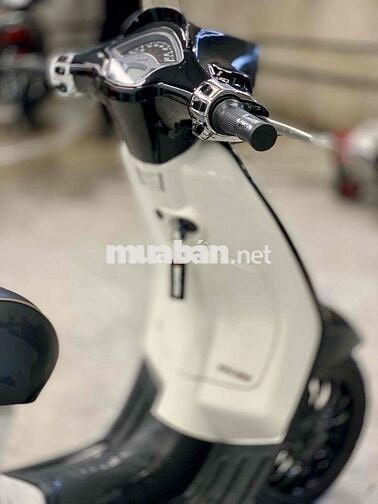 Piaggio Vespa Sprint 125 ABS 2021 Trắng Chính Chủ