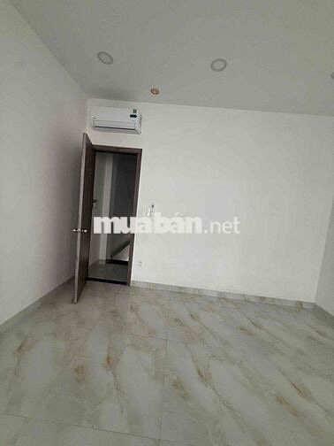 Cho thuê nhà nguyên căn 3 lầu đường Cây Keo thông qua khu Thăng Long