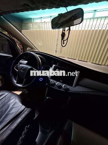 Toyota Innova 2017 Bạc