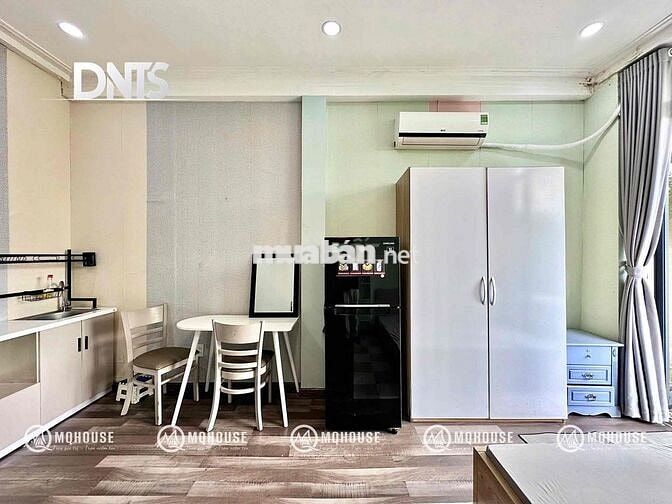 Chốt Căn hộ Balcony_Cửa sổ_Đón nắng_Sạch sẽ_Full NT_CMT8Q3