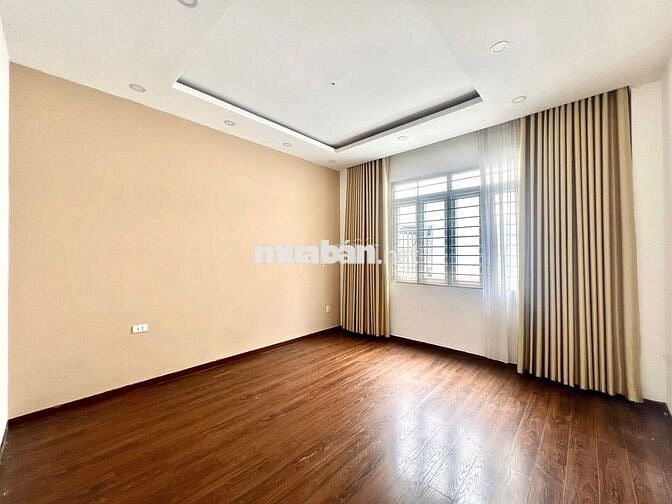 Cho Thuê Nhà Nguyên Căn Mặt Tiền Đường số 30 ,trệt 3 lầu ,Giá 25tr/ th