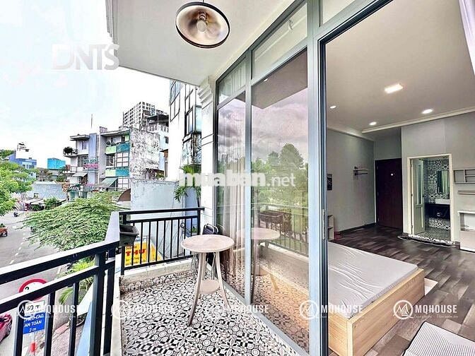 Chốt Căn hộ Balcony_Cửa sổ_Đón nắng_Sạch sẽ_Full NT_CMT8Q3