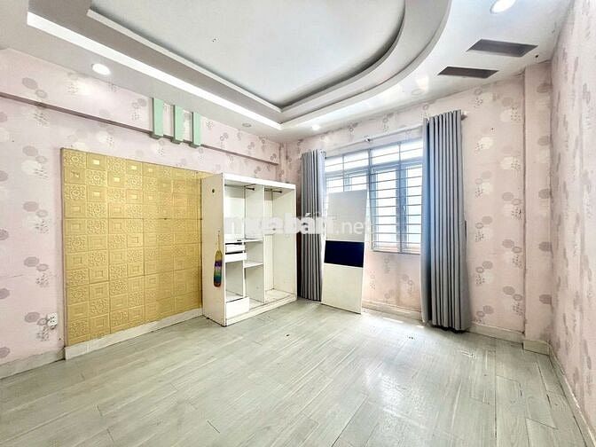 Cho Thuê Nhà Nguyên Căn Mặt Tiền Đường số 30 ,trệt 3 lầu ,Giá 25tr/ th