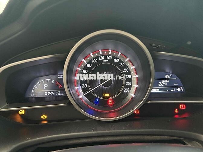 Mazda Mazda3 2016 Trắng gia đình