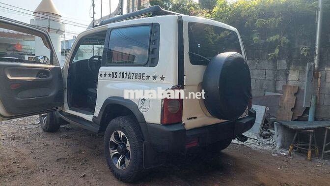 Ssangyong Korando Trắng 2 chỗ
