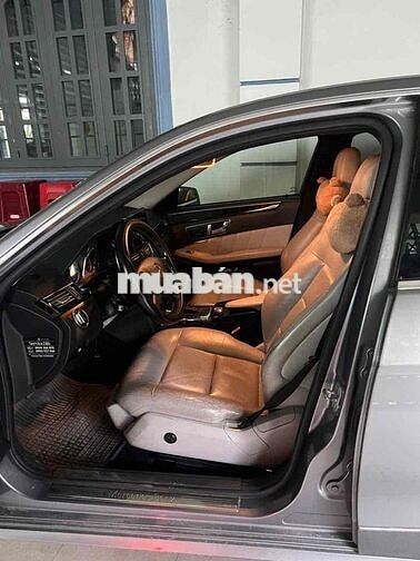 Mercedes-Benz E250 Xám 107315 km