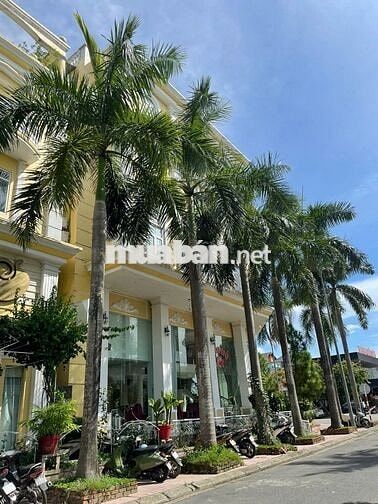 Cơ hội sở hữu 2 tòa nhà thương mại vị trí vàng ngay trung tâm TP Huế