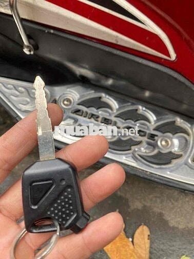Honda Air Blade Đỏ Zin êm