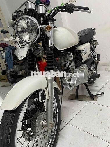 SYM Husky màu Trắng