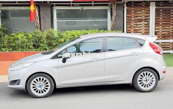 Ford Fiesta 2015 1.5 Sport Bạc