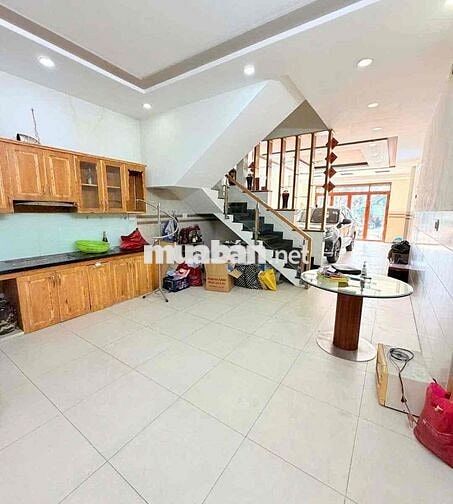 Nhà Mặt Tiền KDC Tên Lửa, Đường 40A, 80m2(5 x 16m), 3 Tầng, 10.9 Tỷ TL