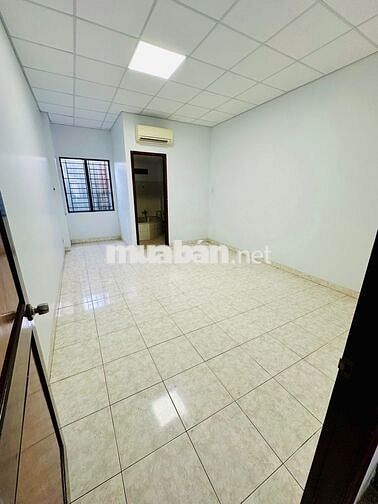 CHO THUÊ NHÀ MẶT TIỀN ĐƯỜNG XUÂN HỒNG, TÂN BÌNH