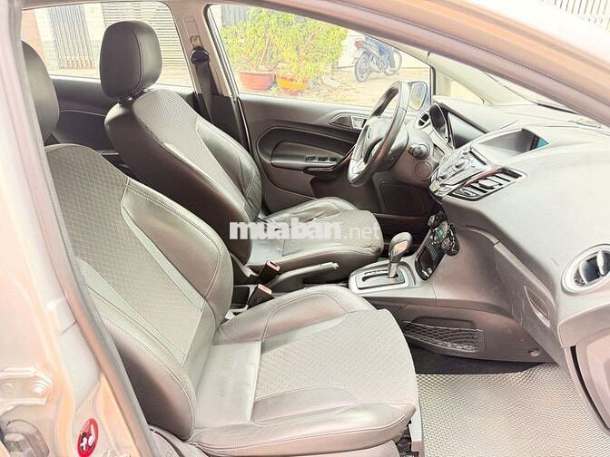 Ford Fiesta 2015 1.5 Sport Bạc