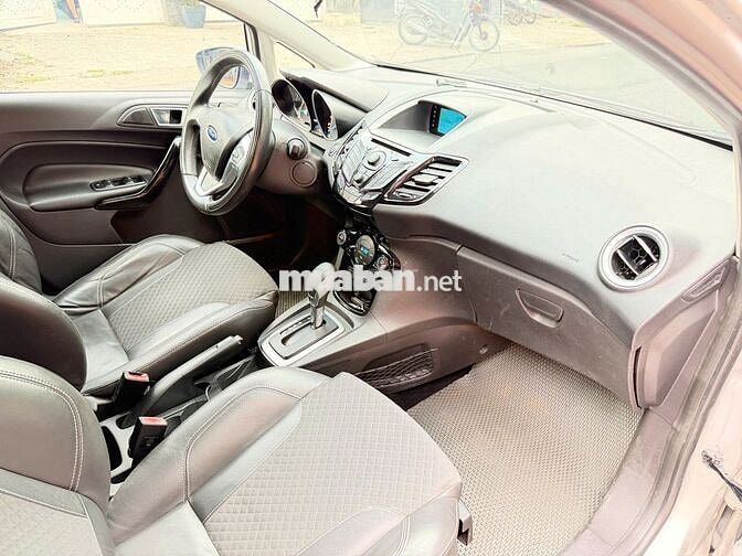 Ford Fiesta 2015 1.5 Sport Bạc