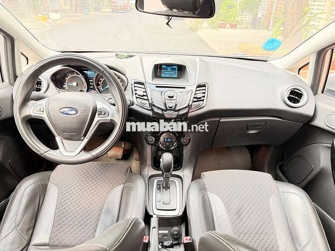 Ford Fiesta 2015 1.5 Sport Bạc