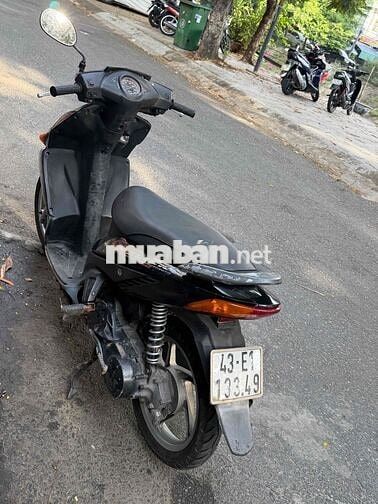 Honda Clic màu Đen