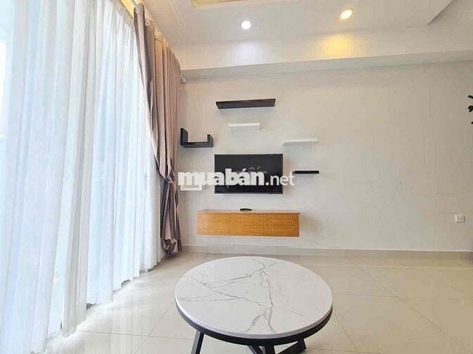 Cho thuê căn góc 3PN/2WC 100m2 đầy đủ nội thất CC Novaland