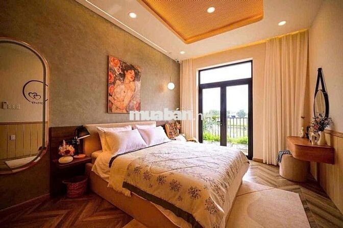 cần bán nhà Trung Tâm Hội Nghĩa , Tân Uyên