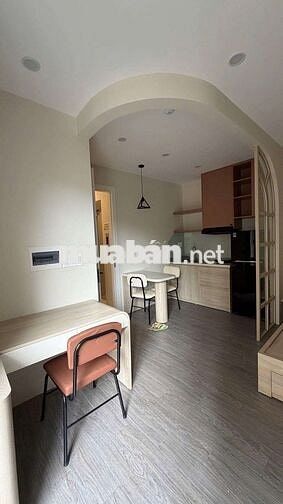 STUDIO 195 XVNT - NGÃ TƯ HÀNG XANH -FULL NỘI THẤT-MGR-NHÀ THANG MÁY